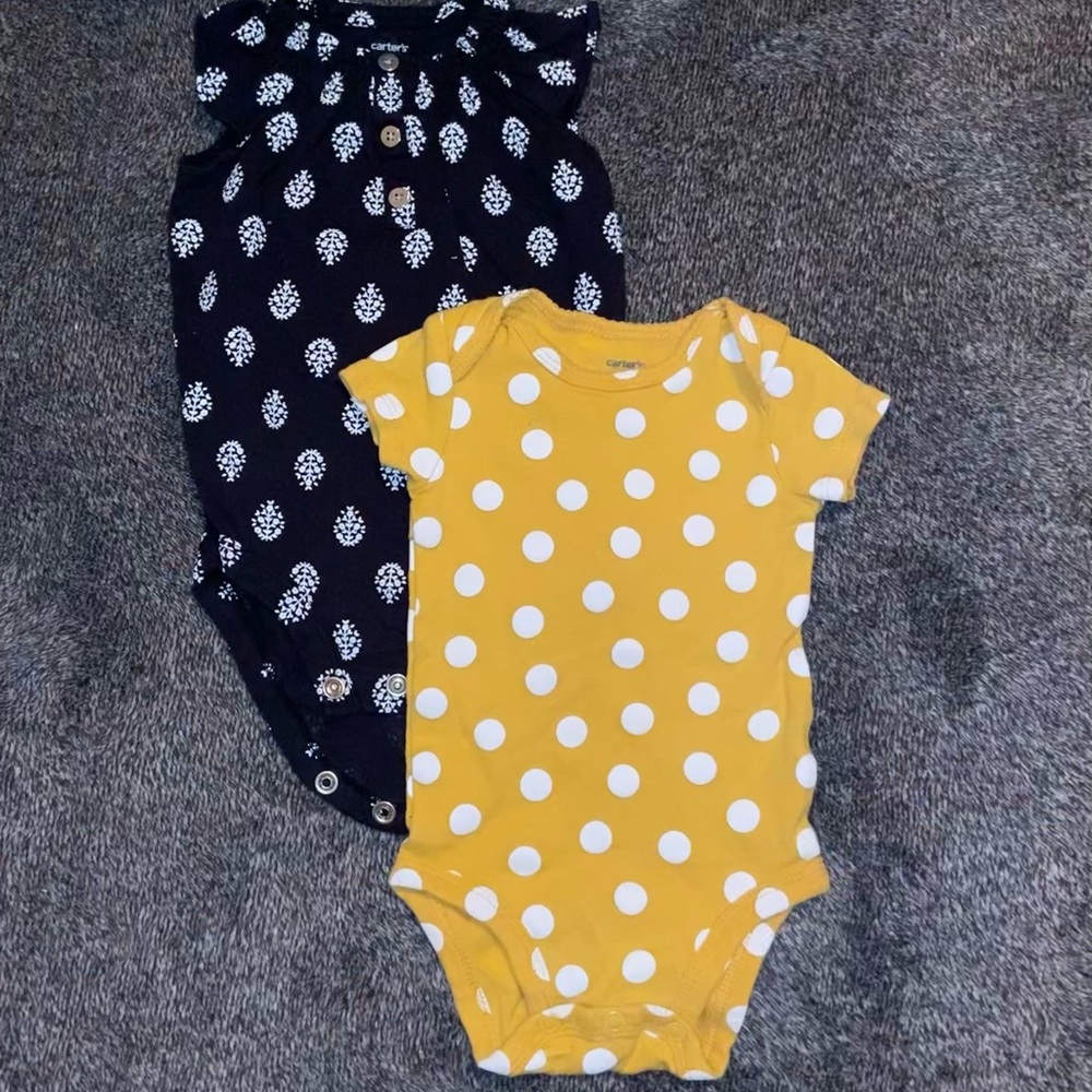 Set of baby clothes